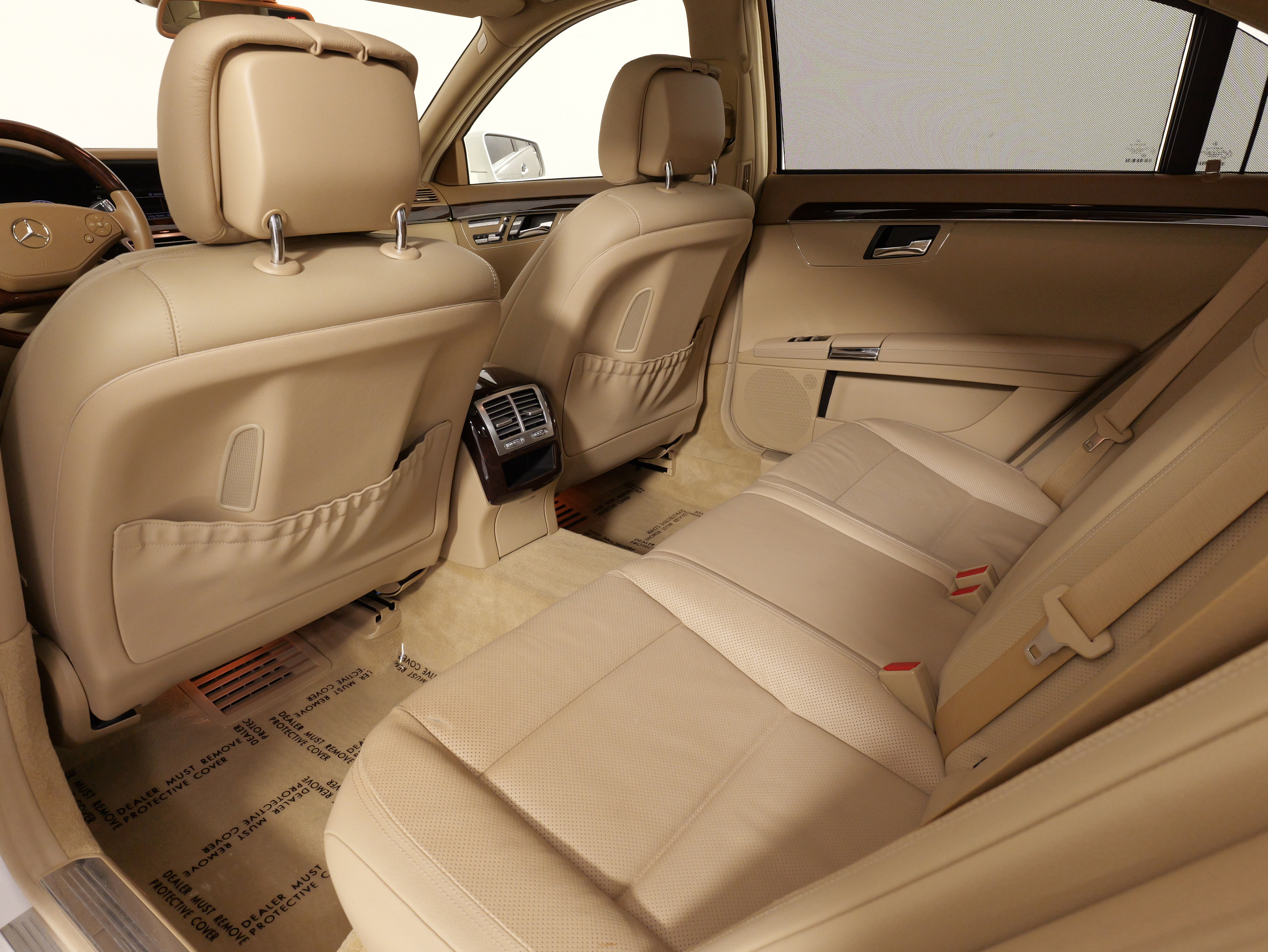 Used 2013 Mercedes-Benz S 550 4MATIC image 39