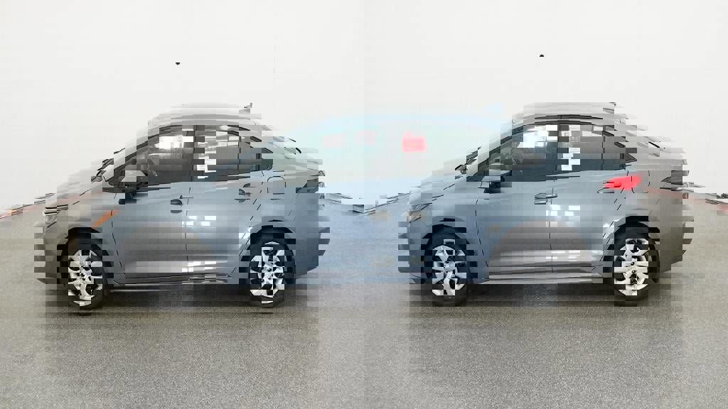 New 2026 Toyota Corolla LE image 3