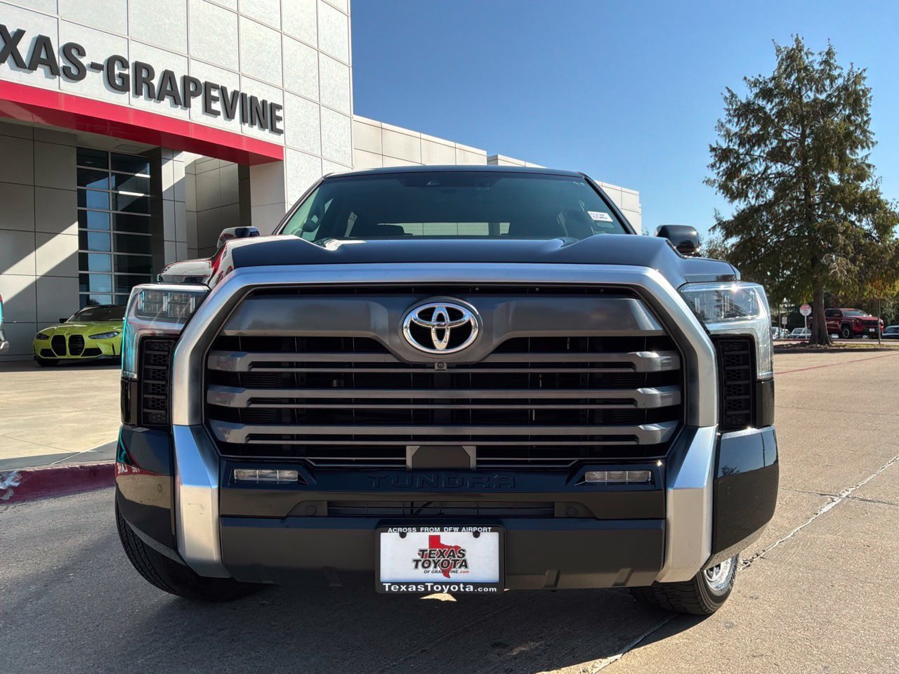 Used 2023 Toyota Tundra Limited AWD/4WD image 3