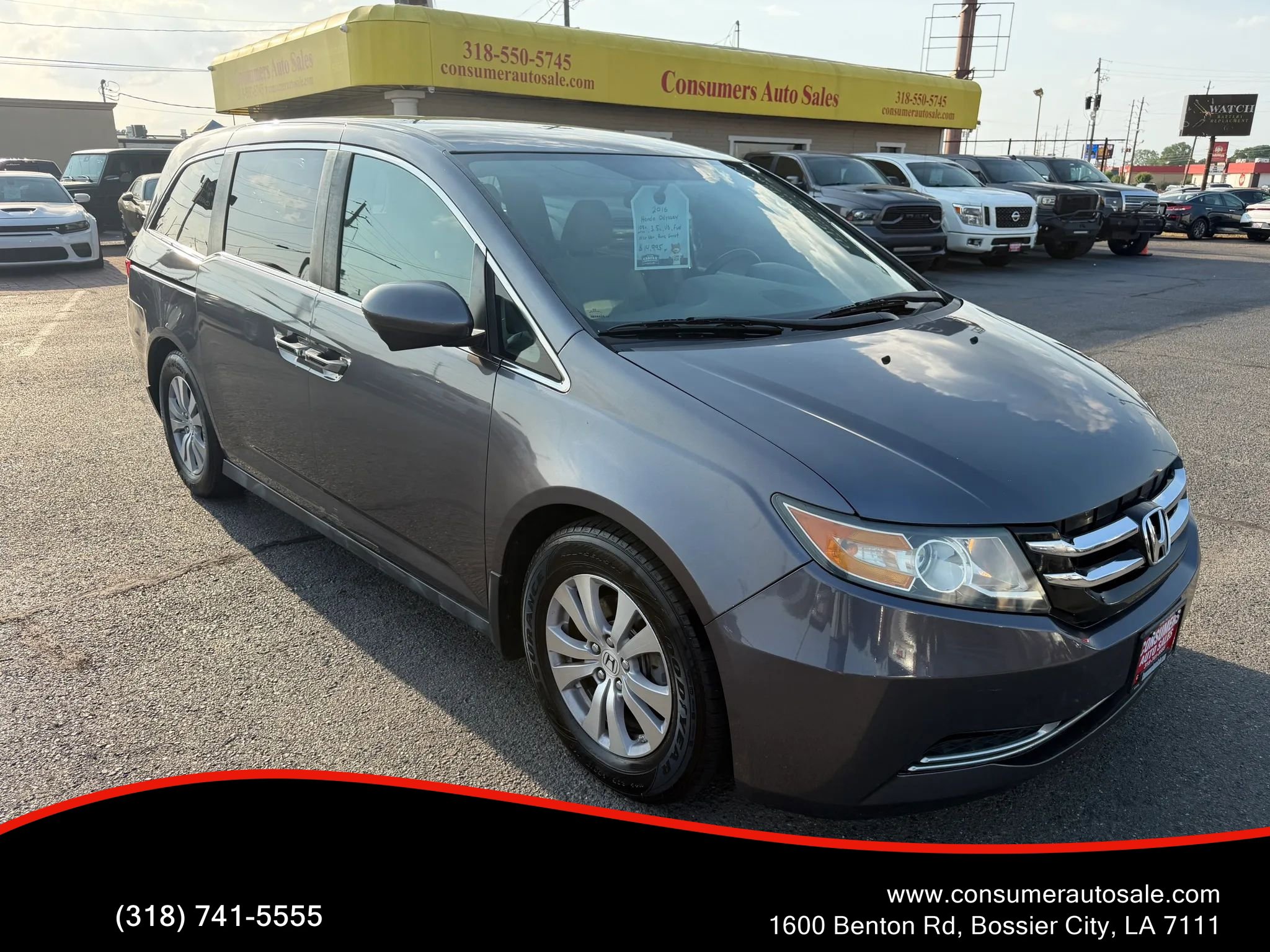 Used 2016 Honda Odyssey SE image 1