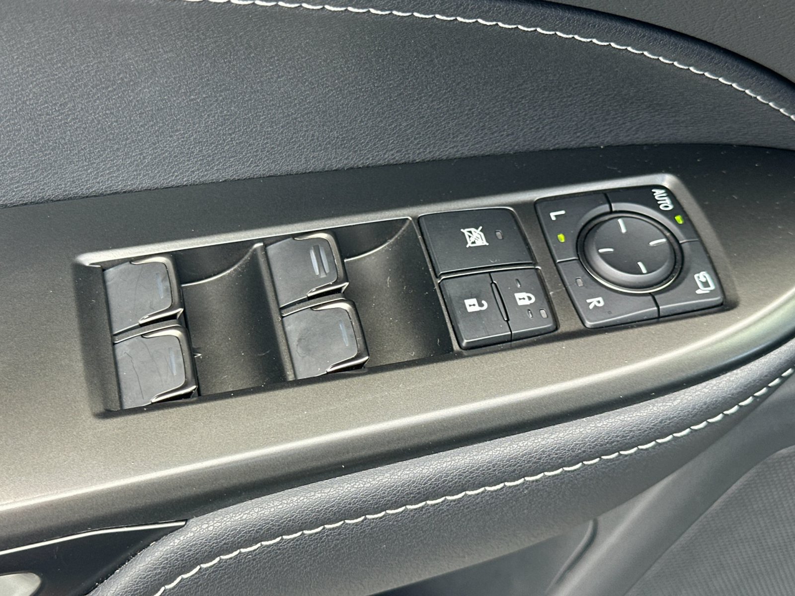Used 2022 Lexus NX 350 AWD w/ Accessory Package 2 image 13