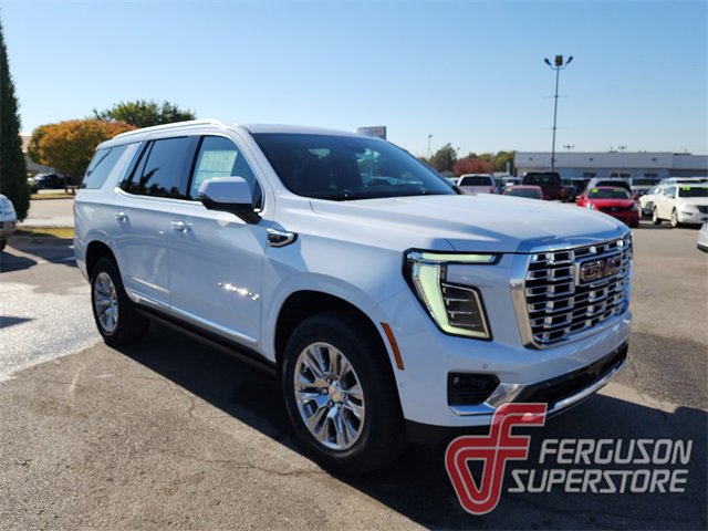 New 2026 GMC Yukon Denali w/ Sun & Power Step Package