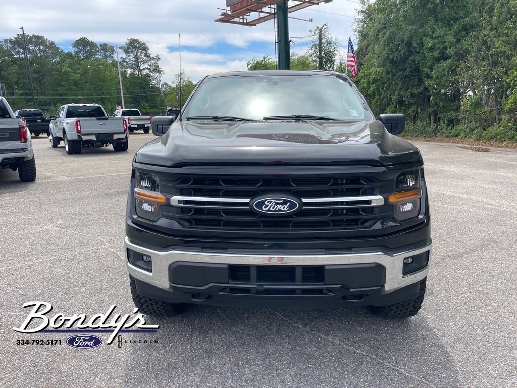 Used 2025 Ford F150 XLT w/ Equipment Group 301A Standard AWD/4WD image 2