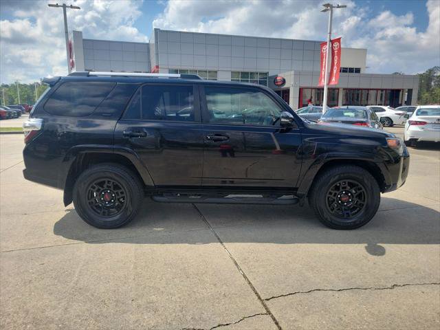 Certified 2020 Toyota 4Runner SR5 Premium RWD image 8