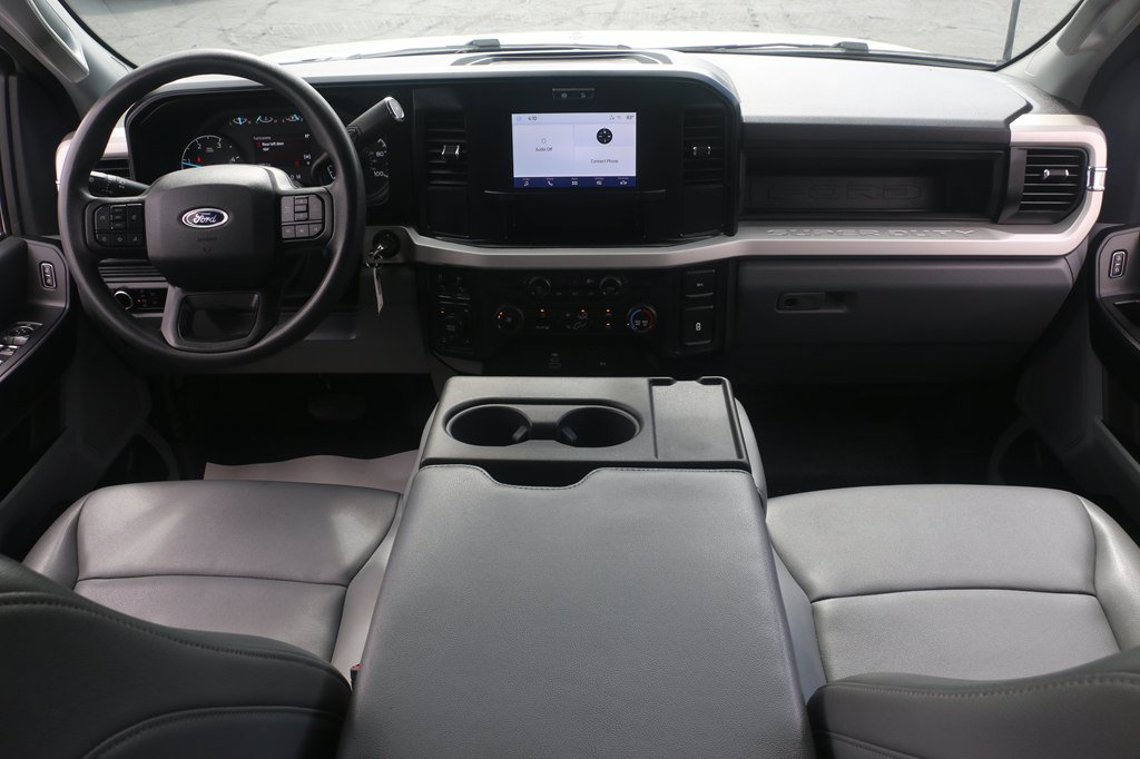 Used 2025 Ford F250 XL w/ XL Off-Road Package AWD/4WD image 13