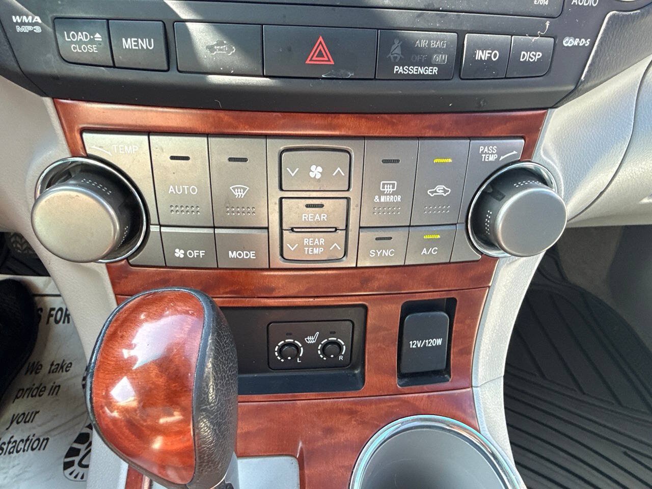 Used 2009 Toyota Highlander Limited AWD/4WD image 40