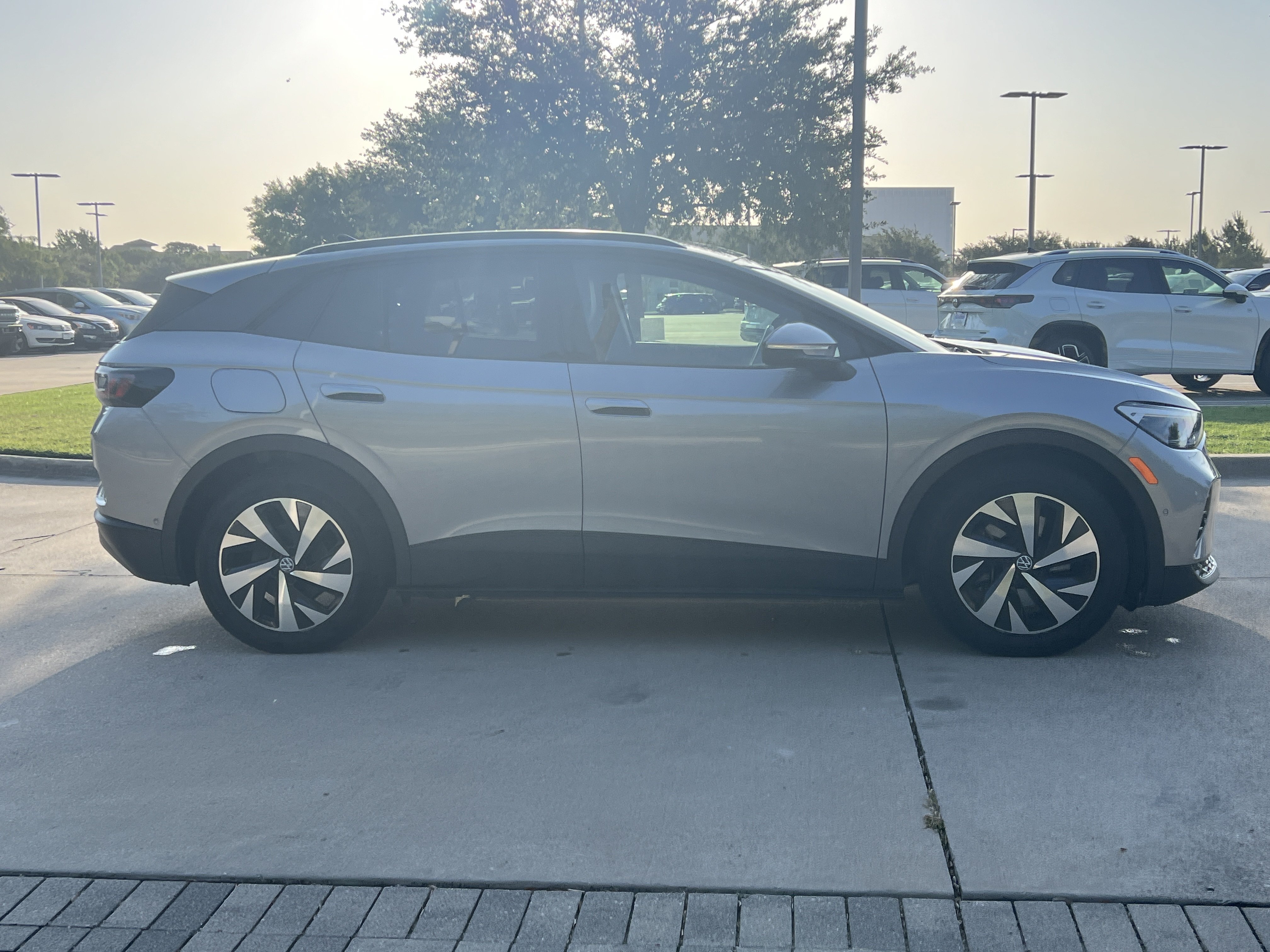 Certified 2023 Volkswagen ID.4 2WD image 10