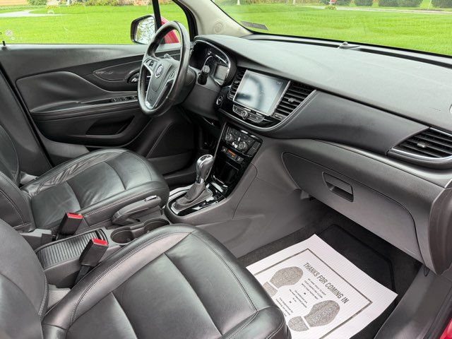 Used 2017 Buick Encore Essence FWD image 21