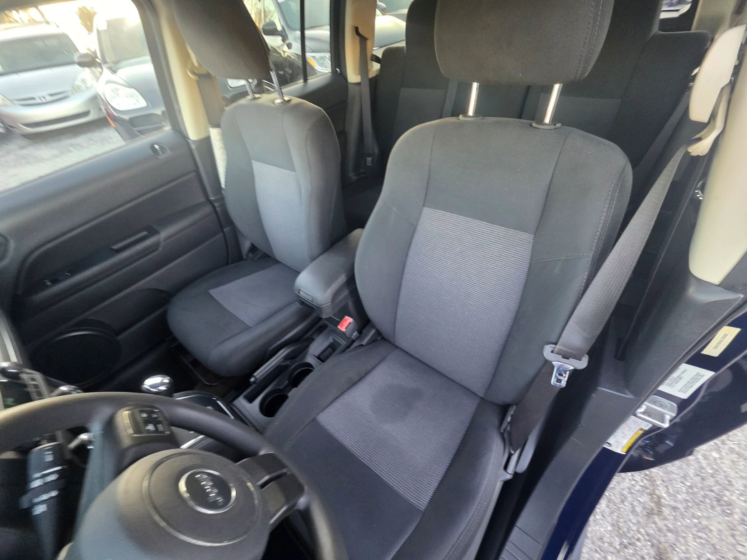 Used 2013 Jeep Patriot Sport w/ PWR Value Group image 11