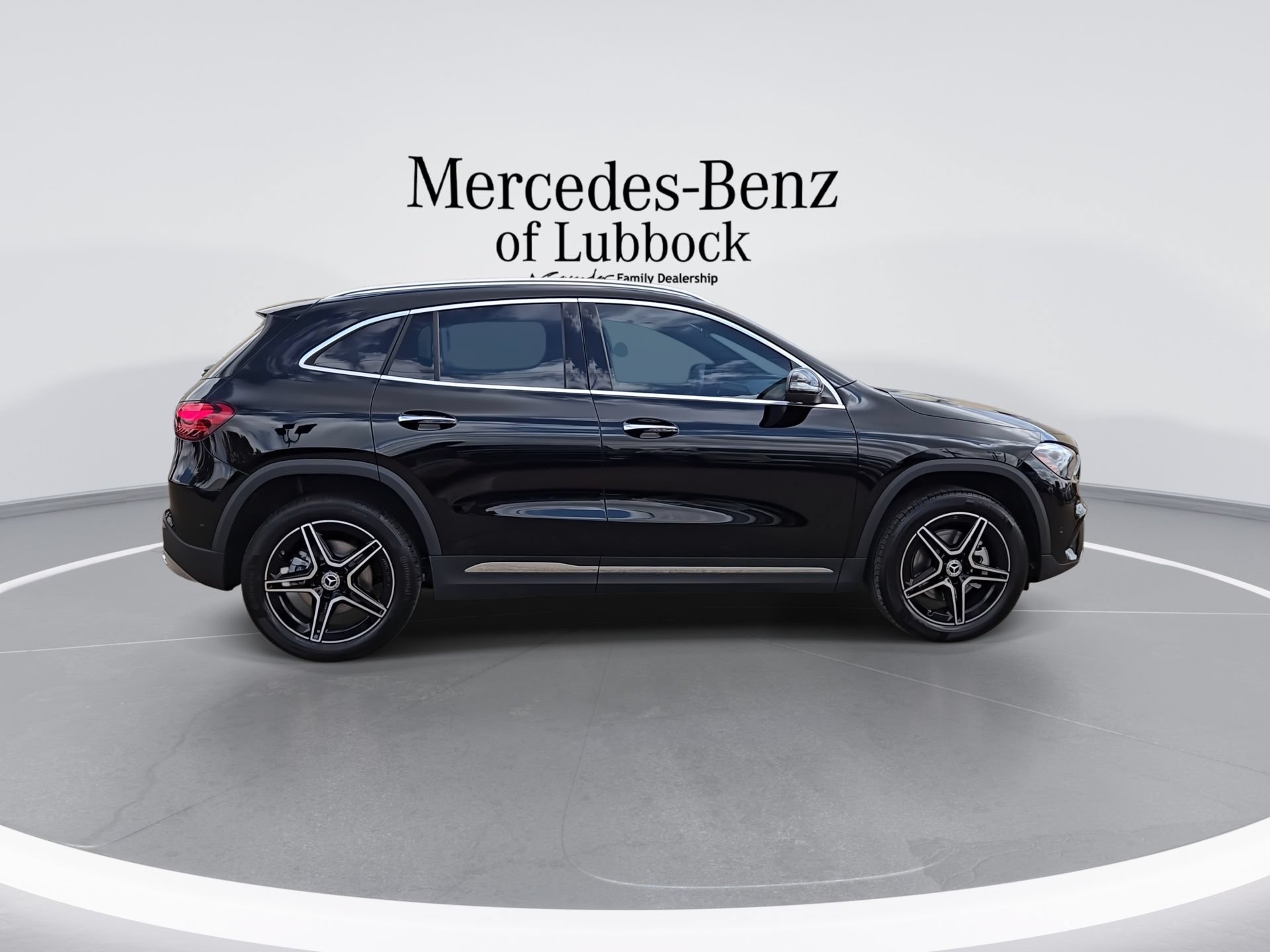 New 2026 Mercedes-Benz GLA 250 4MATIC image 9