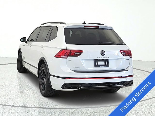 Used 2024 Volkswagen Tiguan SE R-Line AWD/4WD image 4