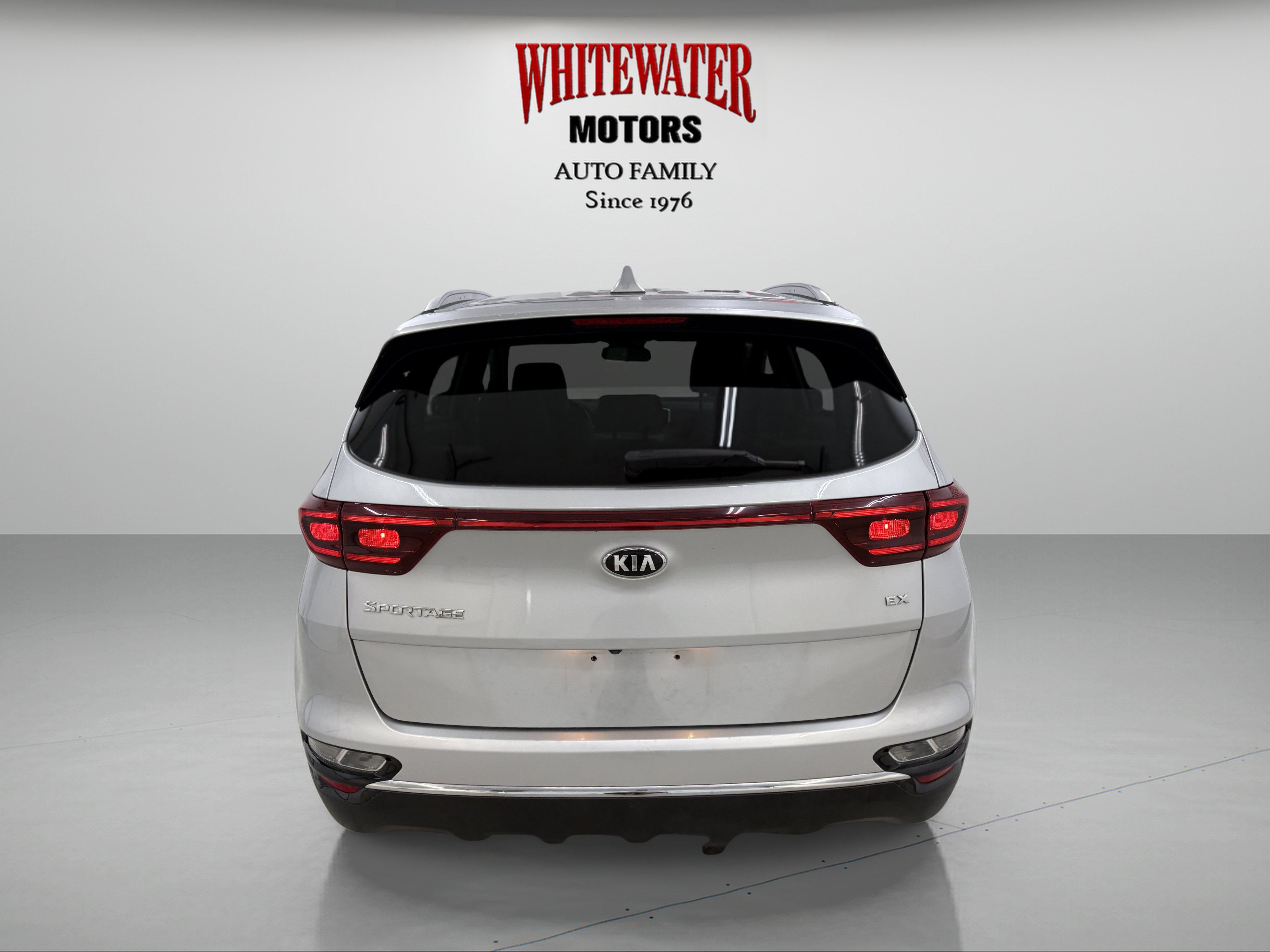 Used 2021 Kia Sportage EX AWD/4WD image 3