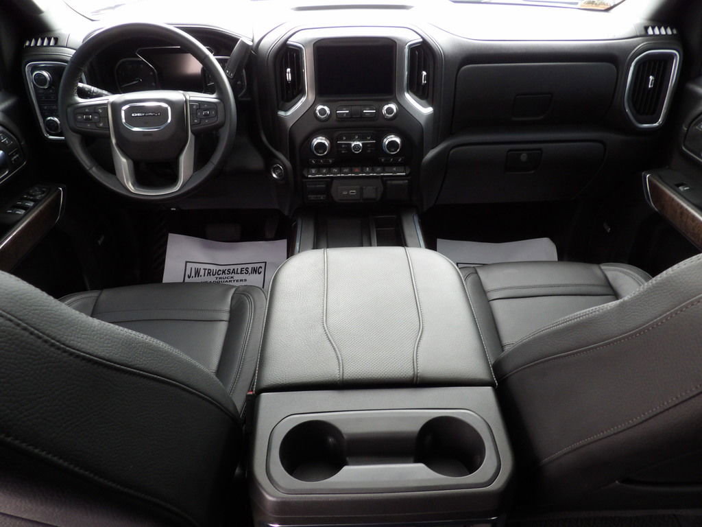 Used 2023 GMC Sierra 3500 Denali w/ Denali Ultimate Package AWD/4WD image 37