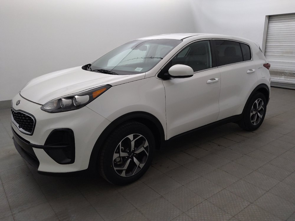 Used 2022 Kia Sportage LX FWD image 2