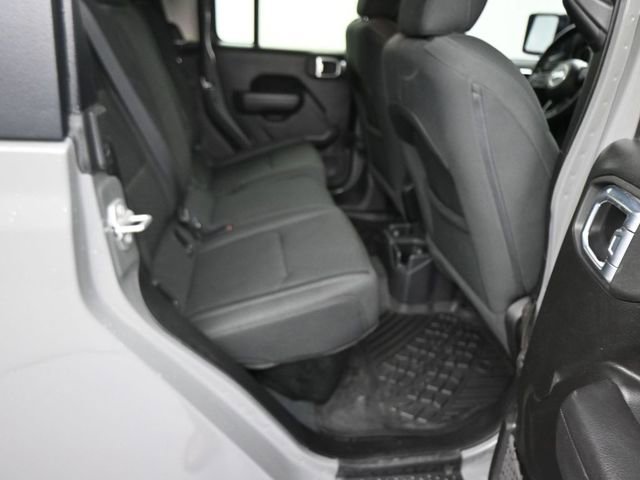 Used 2022 Jeep Gladiator Sport image 13