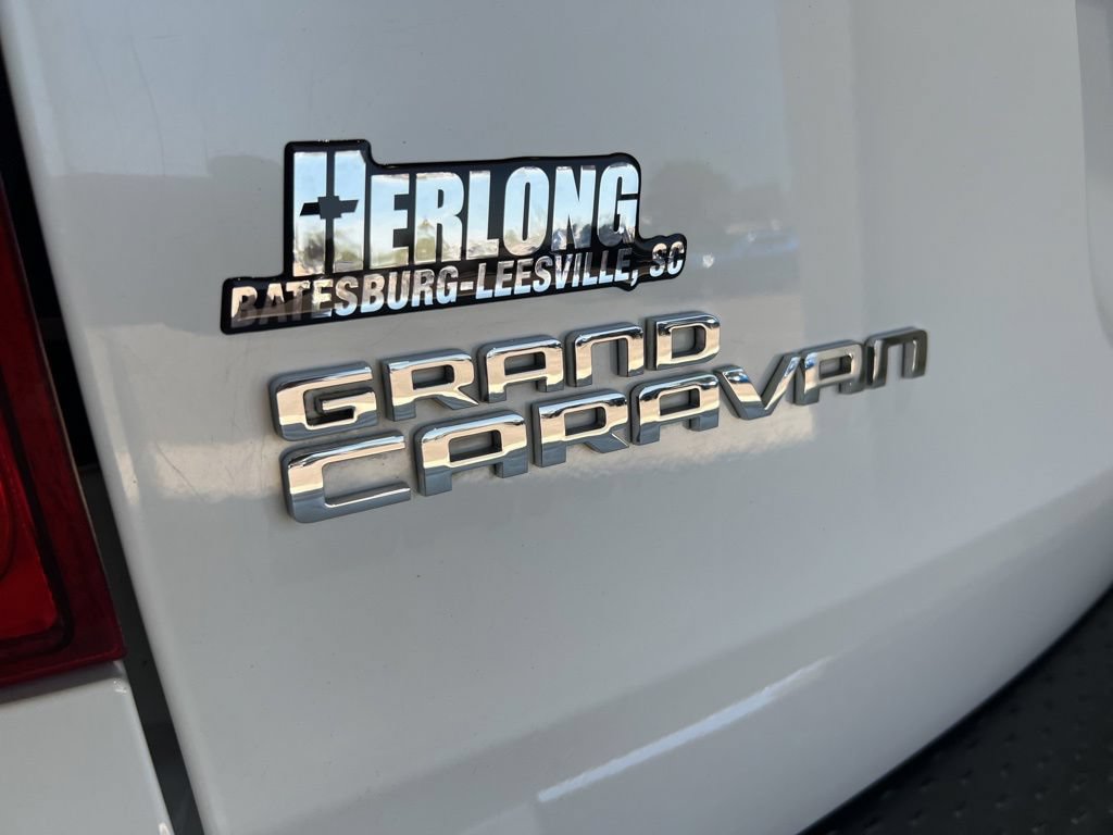 Used 2020 Dodge Grand Caravan SE w/ UConnect Hands-Free Group FWD image 26
