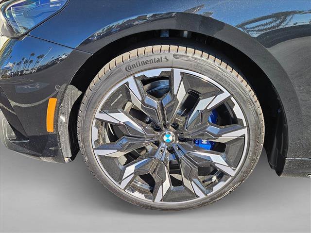Used 2026 BMW 530i w/ M Sport Package RWD image 10
