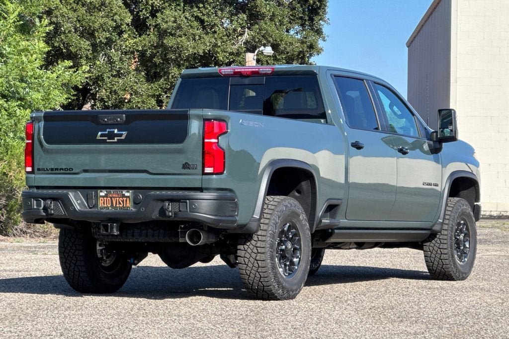 New 2026 Chevrolet Silverado 2500 ZR2 w/ ZR2 Bison Edition AWD/4WD image 4