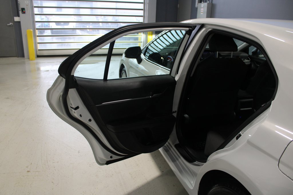 Used 2023 Toyota Camry LE image 16