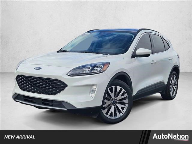 Used 2022 Ford Escape Titanium w/ Class II Trailer Tow Package video 1