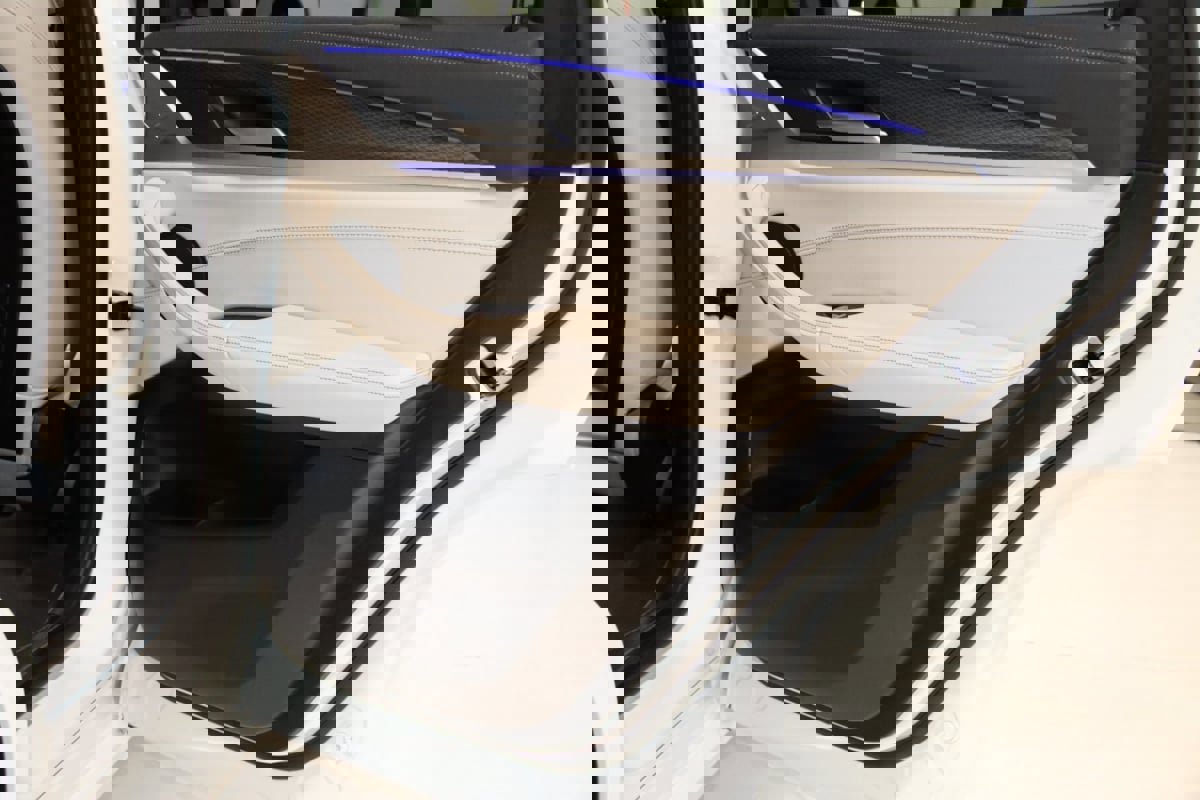 Used 2023 BMW X3 M40i w/ Premium Package image 61