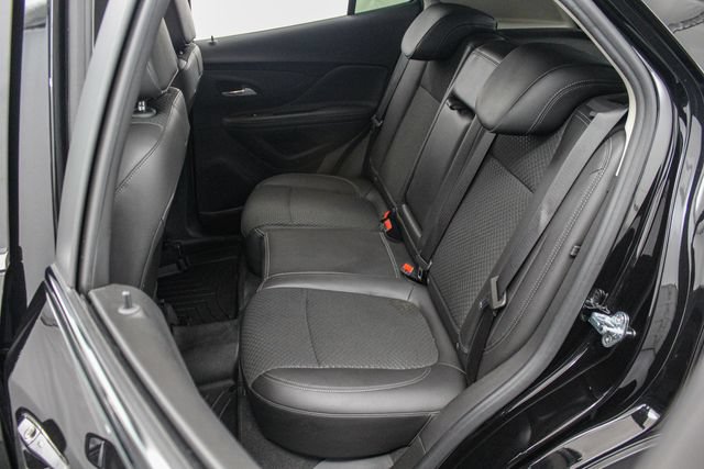 Used 2022 Buick Encore Preferred w/ Safety Package II FWD image 21