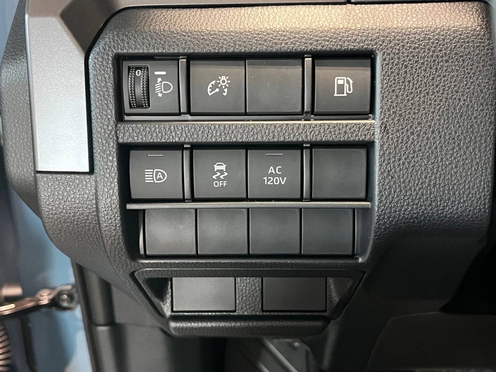 New 2026 Toyota 4Runner TRD Off-Road AWD/4WD image 31