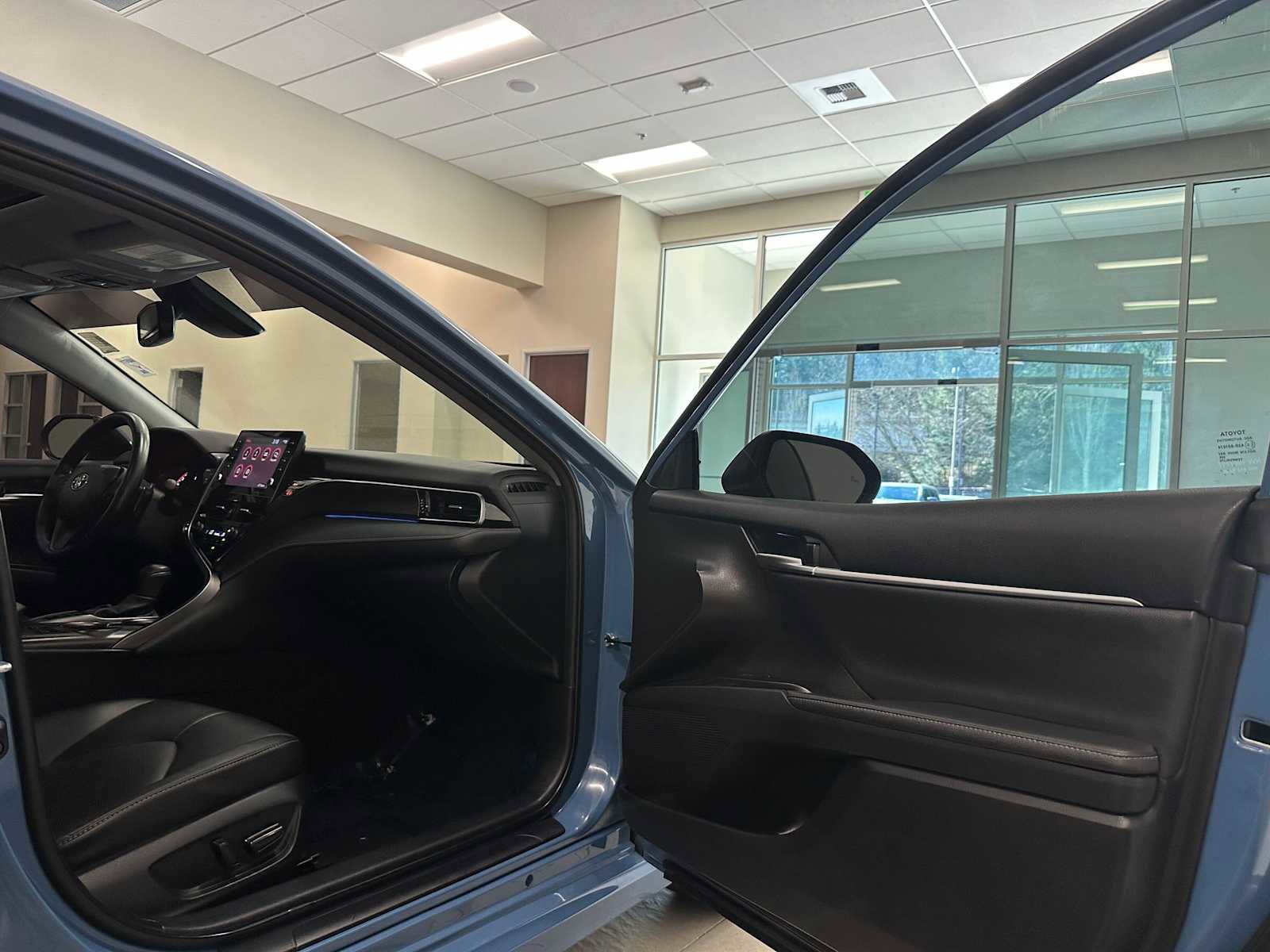 Used 2023 Toyota Camry XSE w/ Cold Weather Package image 31