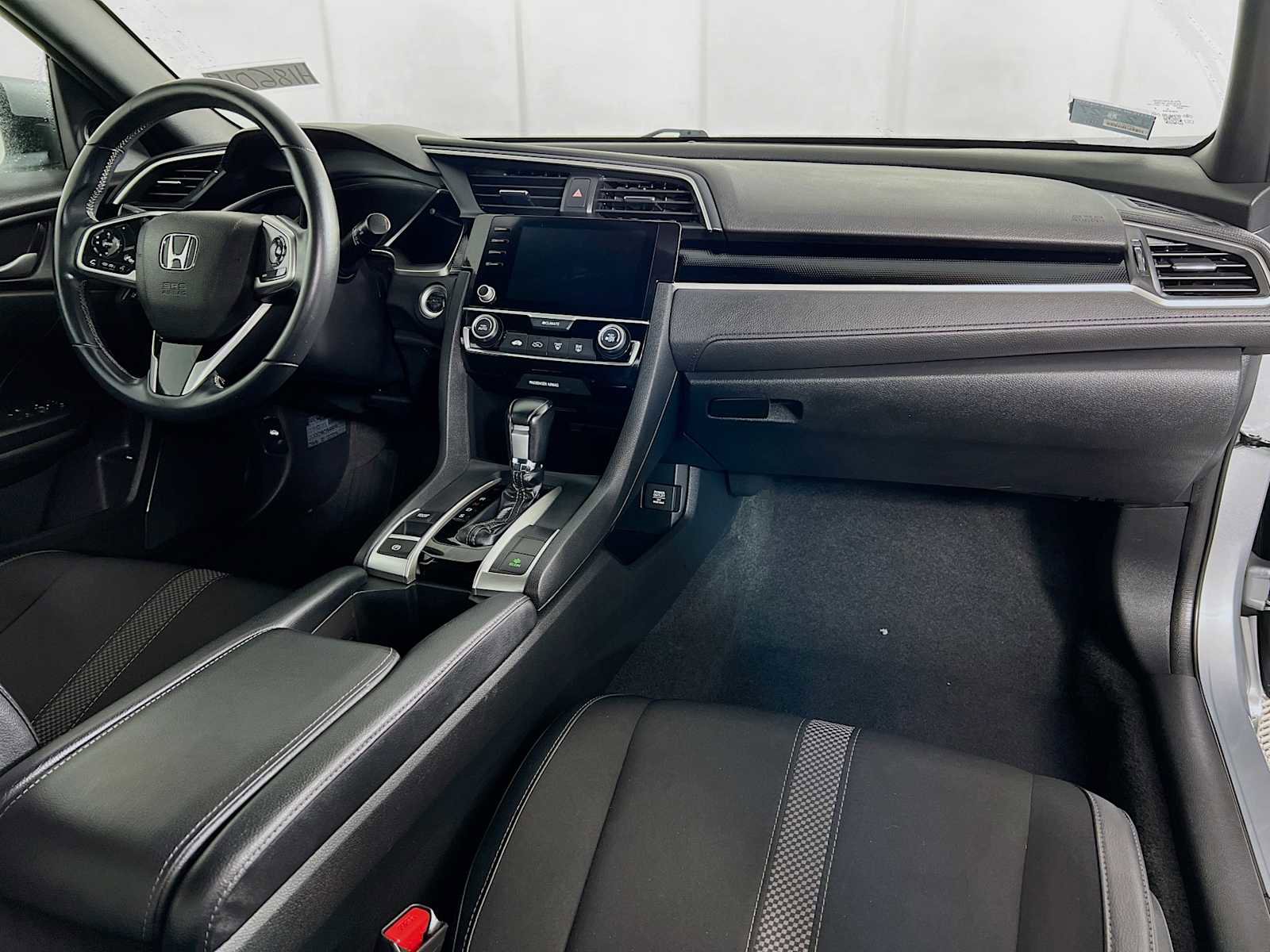 Used 2020 Honda Civic Sport image 27