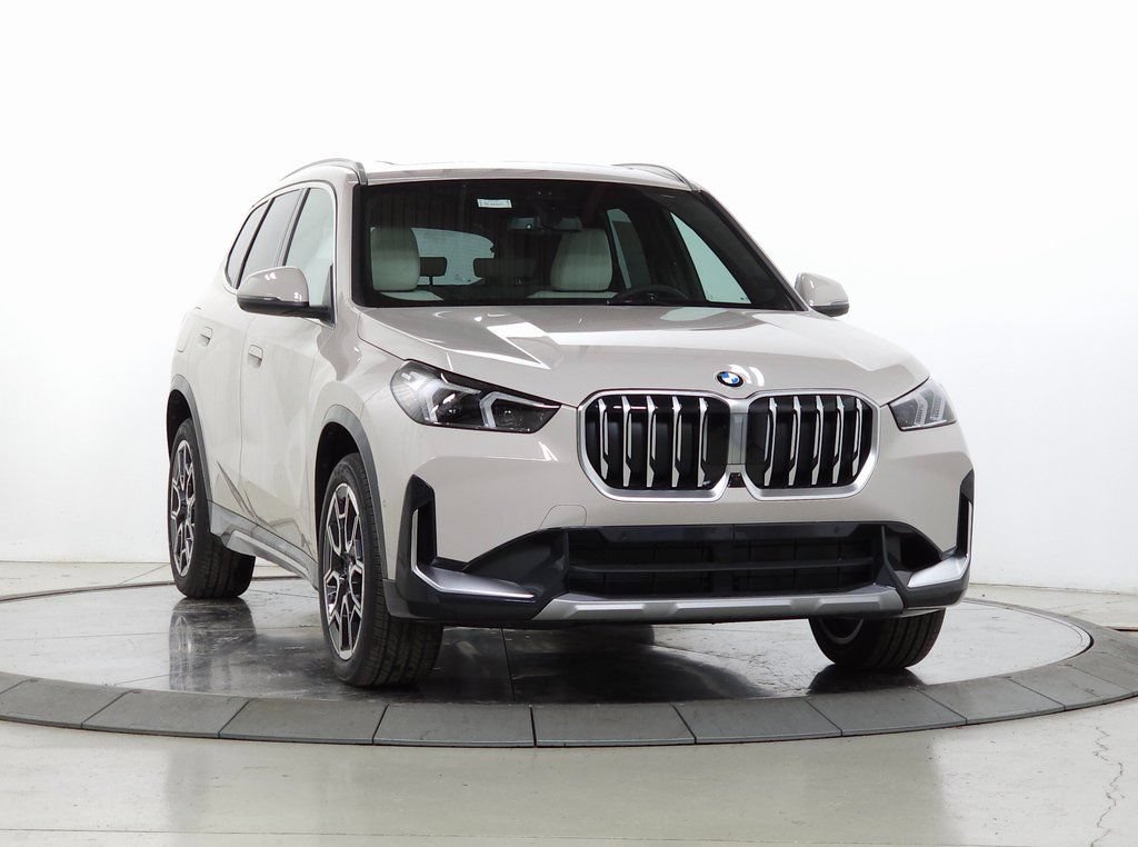 Used 2026 BMW X1 xDrive28i w/ Technology Package AWD/4WD image 1