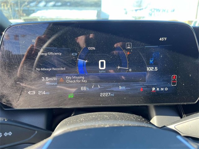 Used 2025 Chevrolet Equinox EV LT w/ Convenience Package image 29