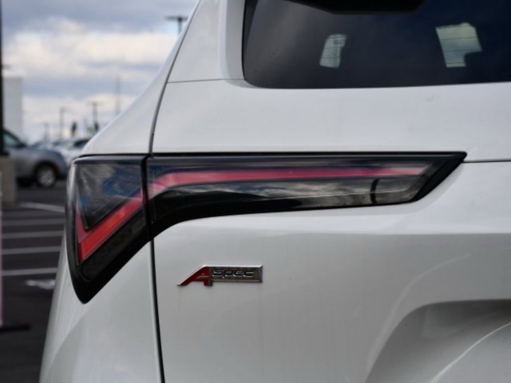 New 2026 Acura ADX A-Spec image 9