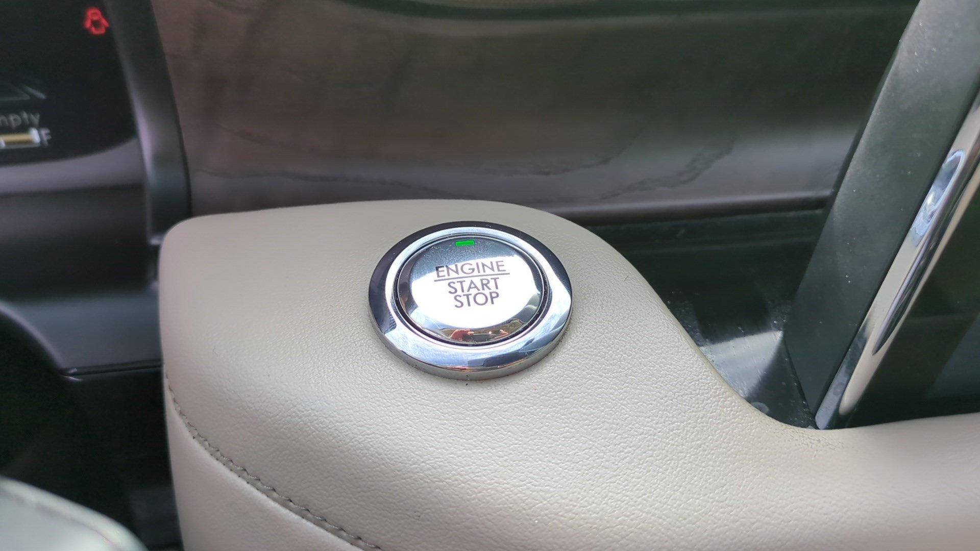 Used 2021 Lincoln Aviator Reserve w/ Equipment Group 202A image 23