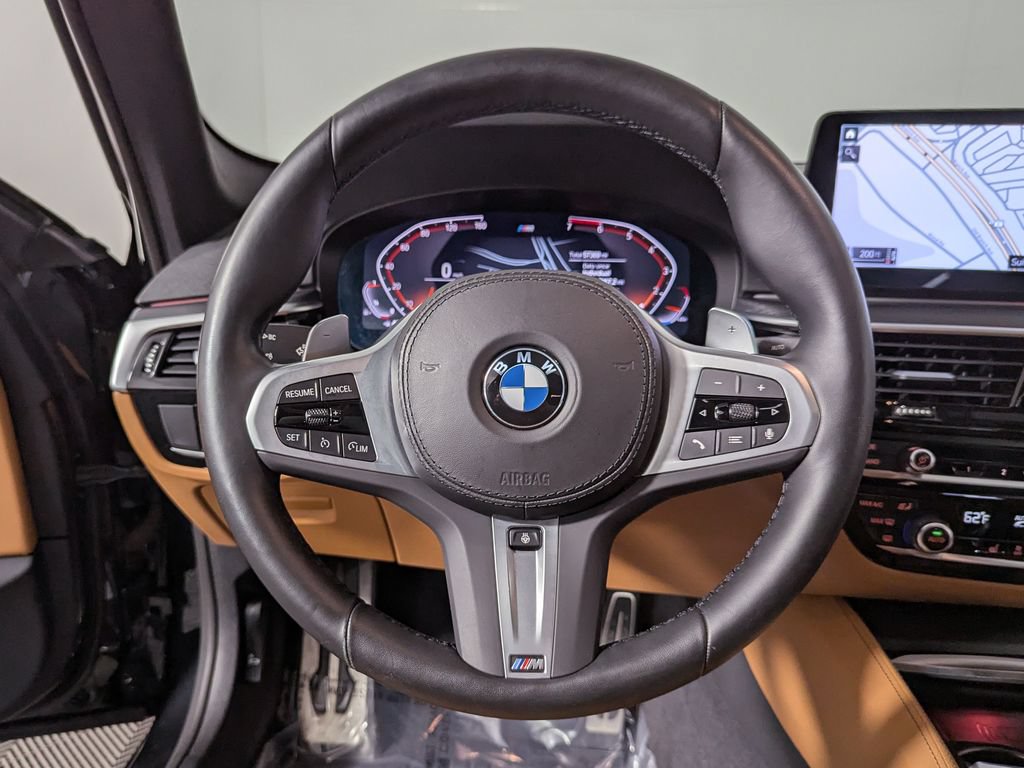 Certified 2023 BMW 530i xDrive w/ M Sport Package AWD/4WD image 32