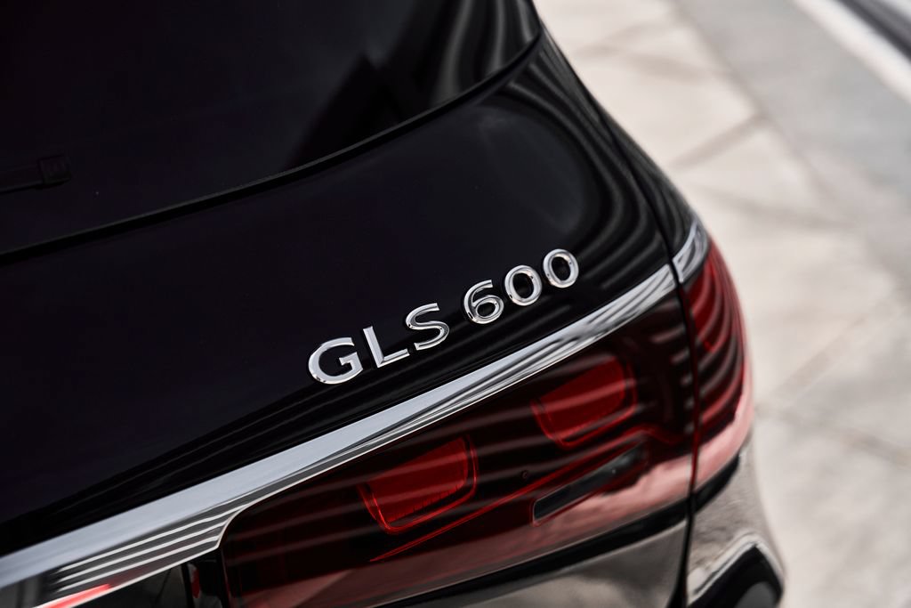 Used 2026 Mercedes-Benz Maybach GLS 600 4MATIC image 13