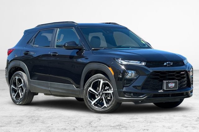 Used 2022 Chevrolet TrailBlazer RS FWD image 1