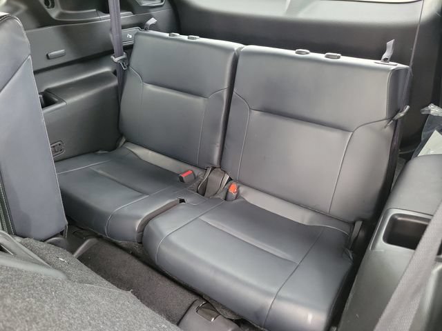 Used 2024 Mitsubishi Outlander SE FWD image 16