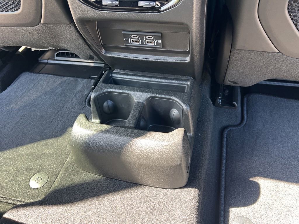 Used 2024 Jeep Grand Cherokee L Laredo RWD image 57