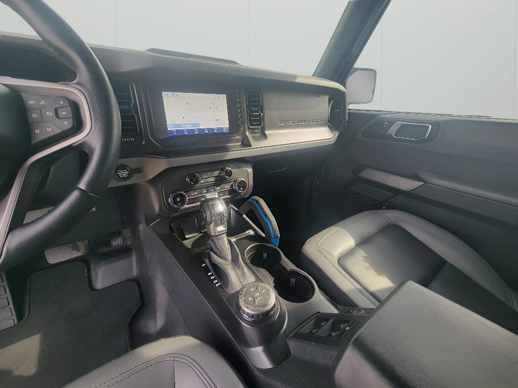 Used 2023 Ford Bronco Black Diamond image 17
