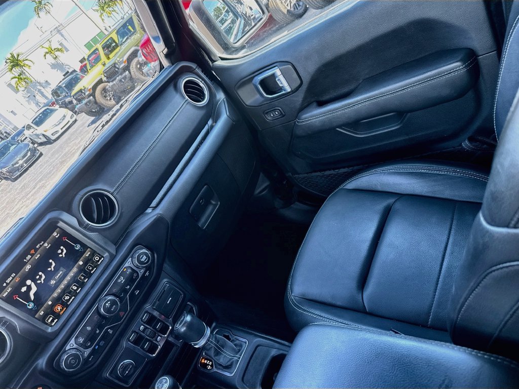 Certified 2021 Jeep Wrangler Unlimited Sahara w/ Cold Weather Group AWD/4WD image 26