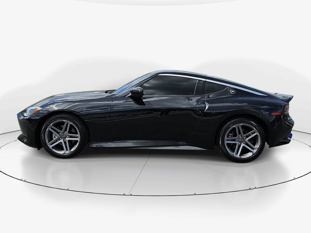 Used 2025 Nissan Z Sport w/ Floor Mat Package image 9