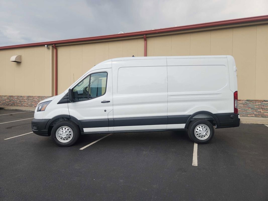 Used 2025 Ford Transit 250 148 Medium Roof Extended AWD image 44