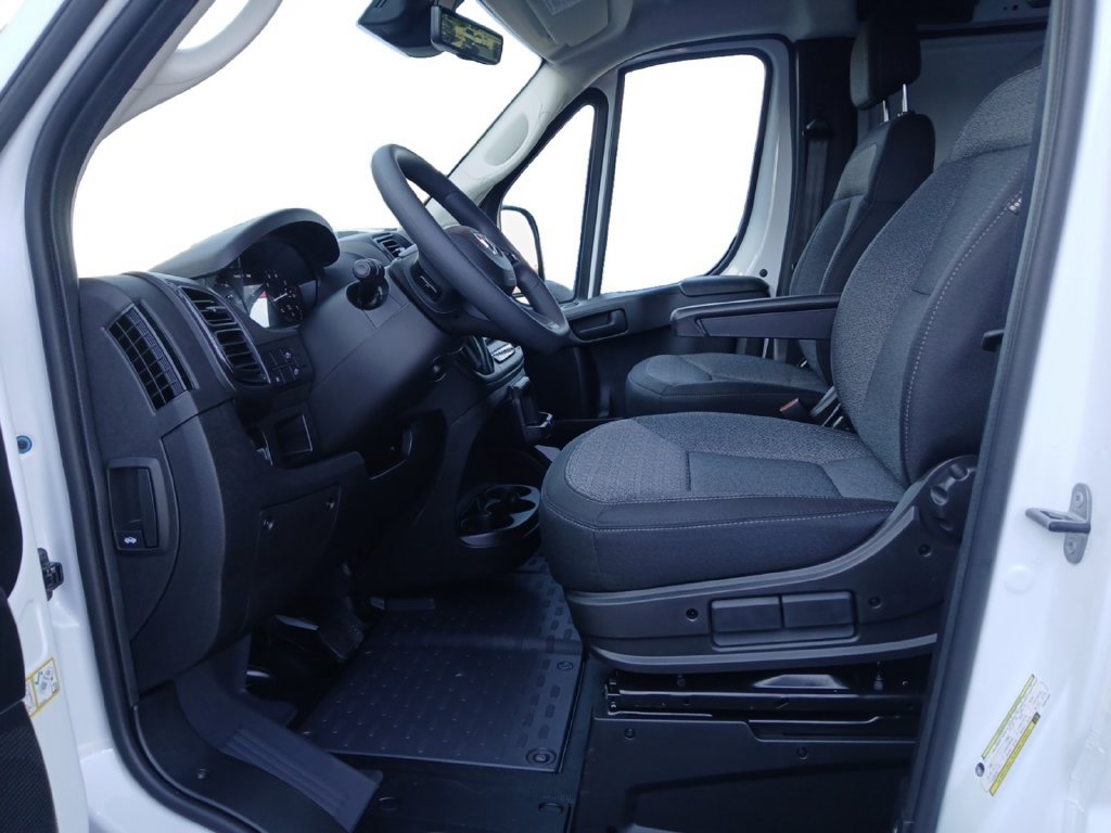 New 2026 RAM ProMaster 1500 w/ Convenience Group FWD image 19