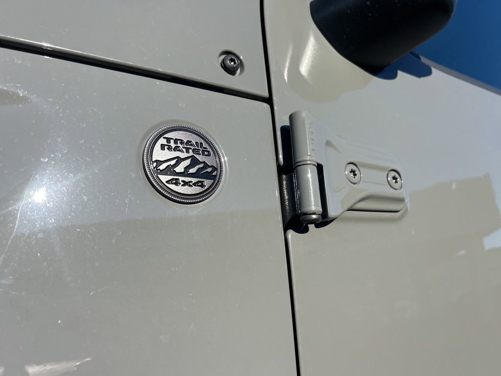 Used 2022 Jeep Wrangler Unlimited Sport image 8