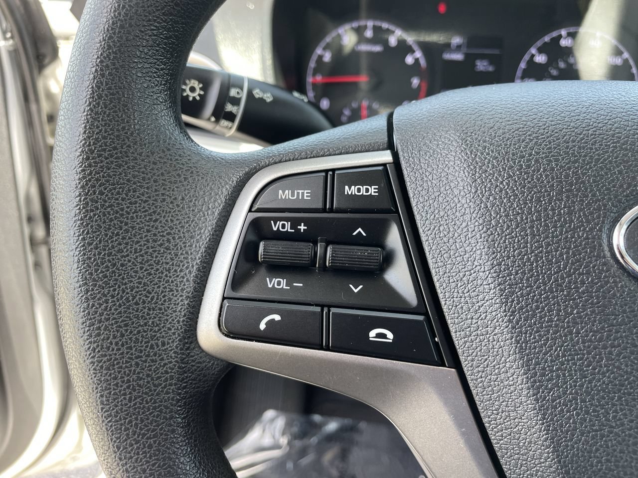 Used 2020 Hyundai Accent SE FWD image 24