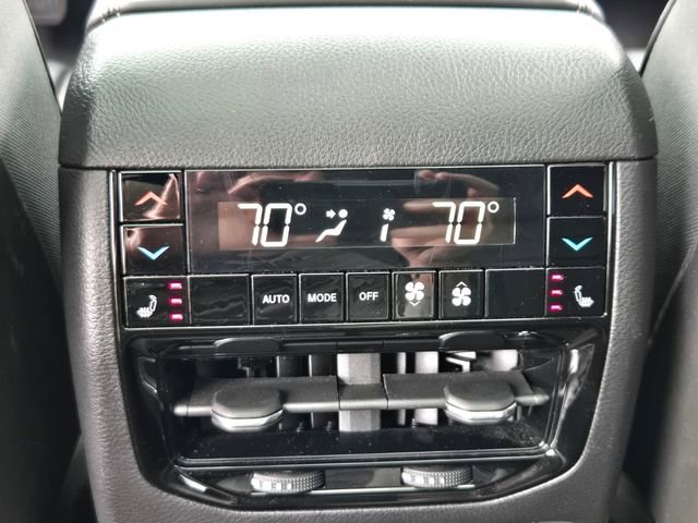 Used 2023 Jeep Grand Cherokee Overland w/ Advanced Protech Group III AWD/4WD image 14