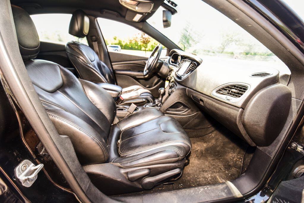 Used 2013 Dodge Dart Limited w/ Premium Group FWD image 10