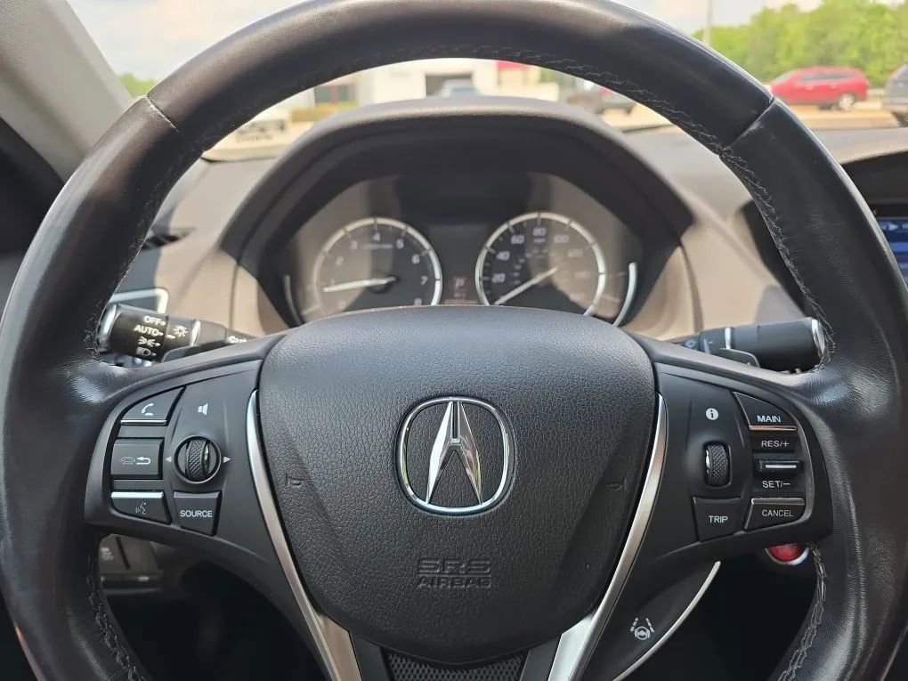 Used 2017 Acura TLX w/ Technology Package FWD image 17