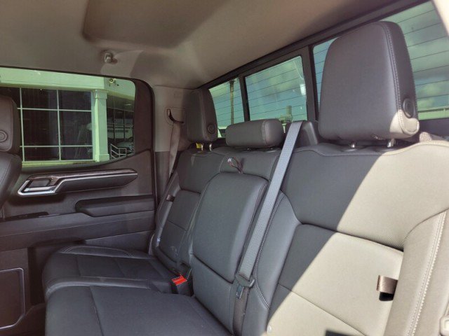 Used 2025 Chevrolet Silverado 1500 LTZ w/ Technology Package AWD/4WD image 26