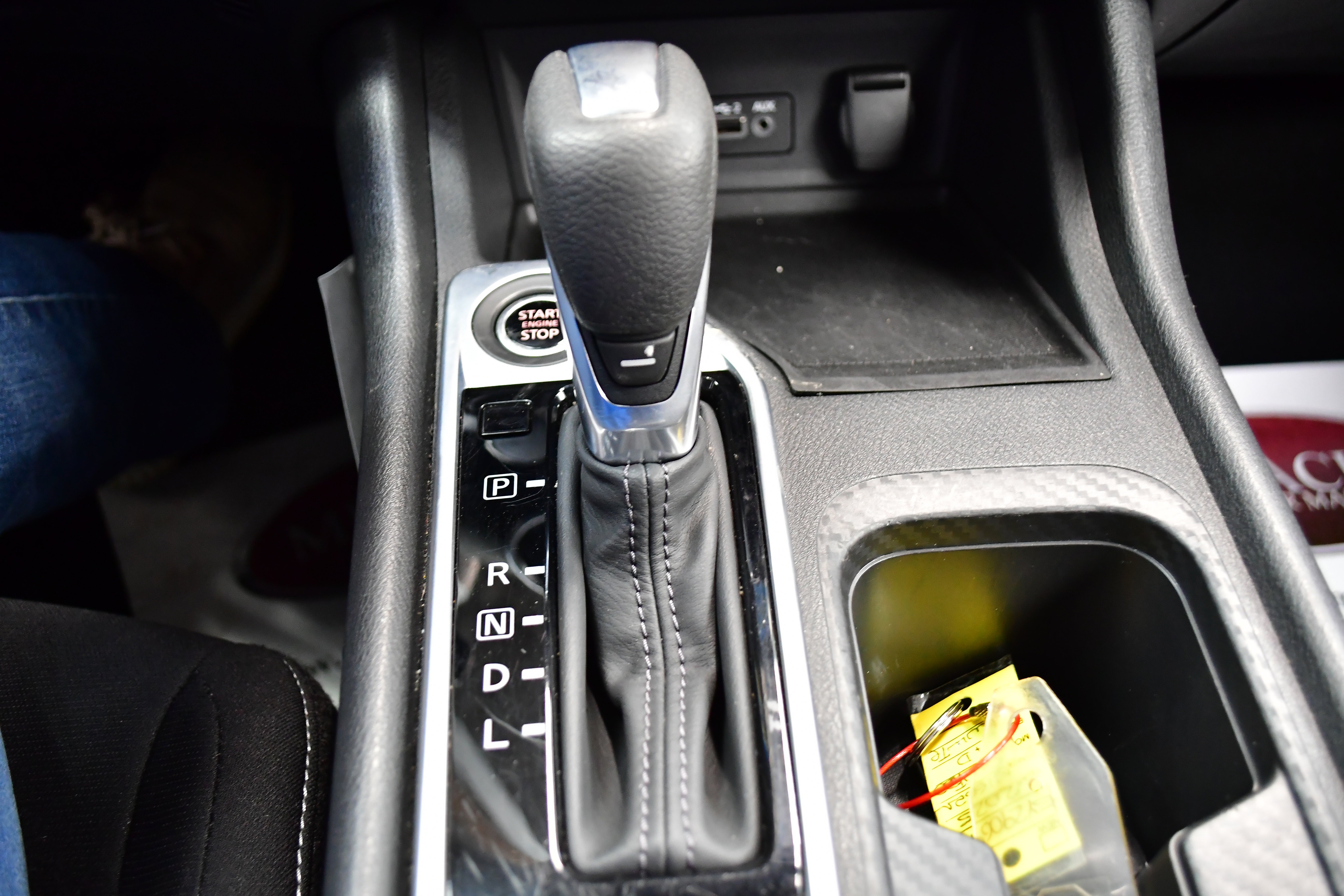 Used 2025 Nissan Sentra SV FWD image 28